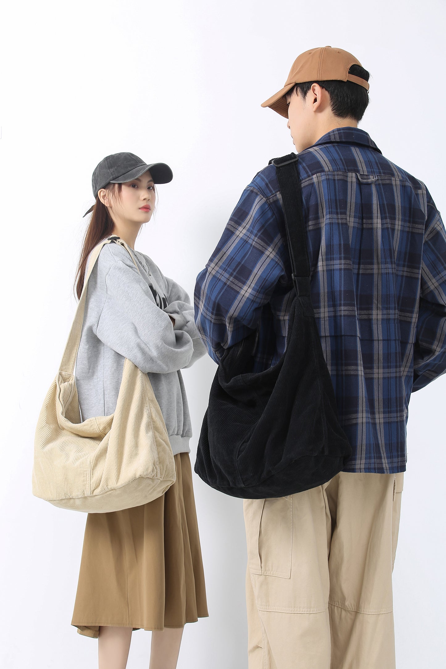 Makukke Corduryo Crossbody Bag
